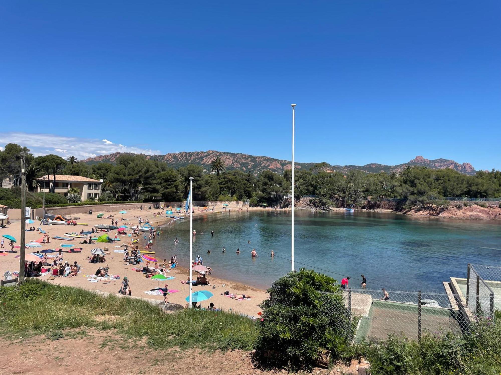 Village Cap Esterel, Piscine, Plage Saint-Raphael  Exterior photo